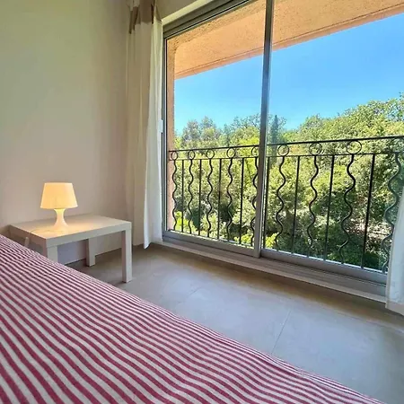 Heraclee アパート *