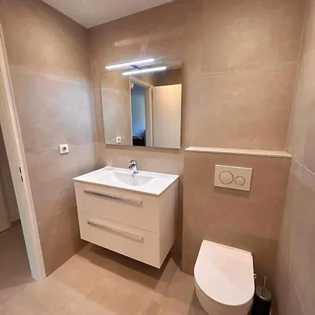 Heraclee アパート *